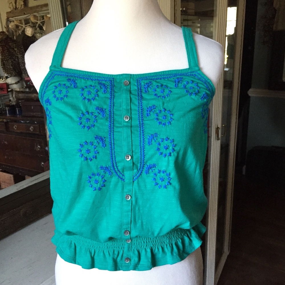 American Eagle green embroidered top S/M New